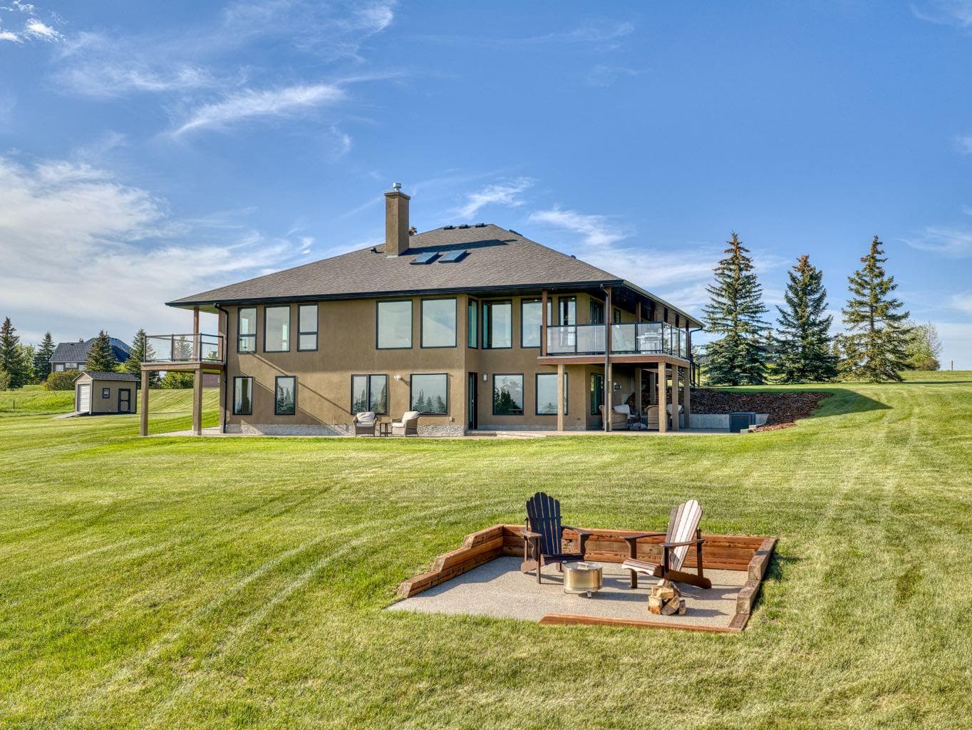 Detached in Bearspaw_Calg